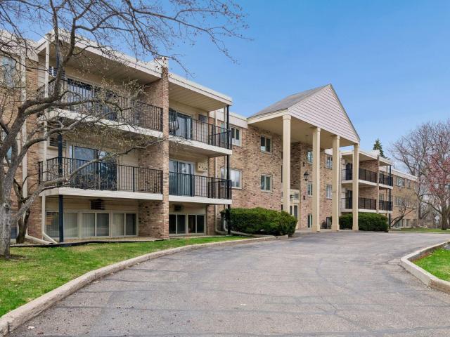 Condo for sale in Hennepin, Minnesota