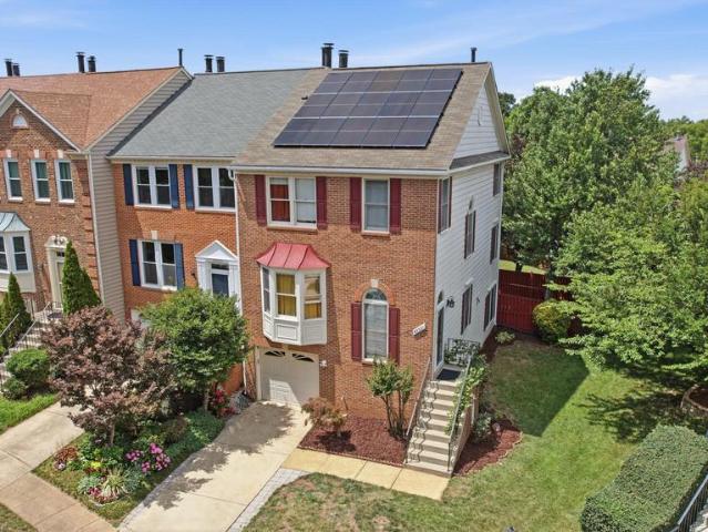 Townhouse for sale in Virginia