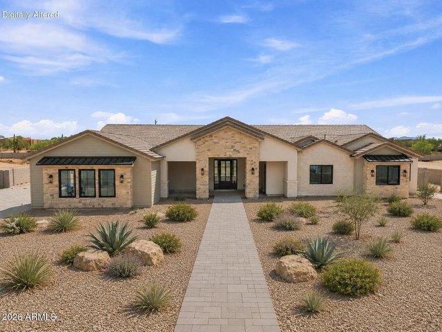 House for sale in Cave Creek, Arizona