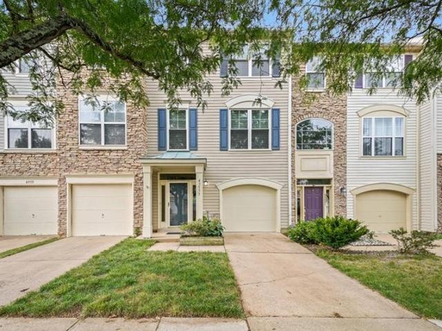 Townhouse for sale in Virginia