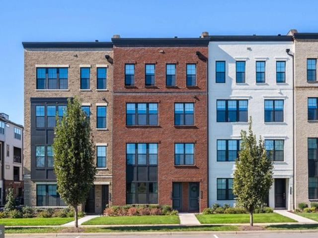 Condo for sale in Ashburn, Loudoun County