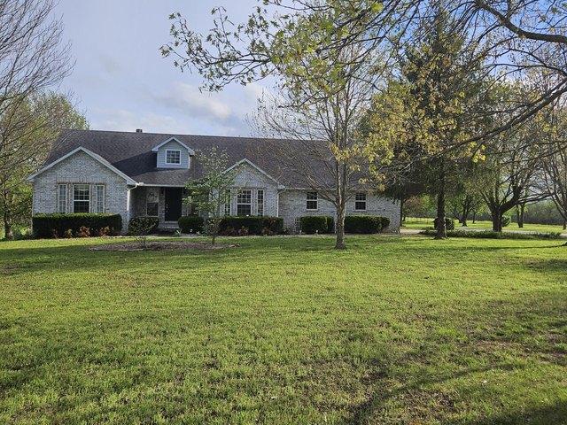 Farm for sale in Pierce City, Missouri
