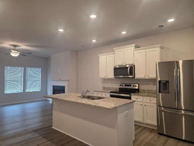 House for sale in Red Oak, Georgia