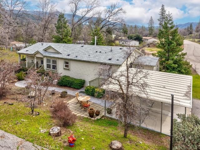 House for sale in Oakhurst, California