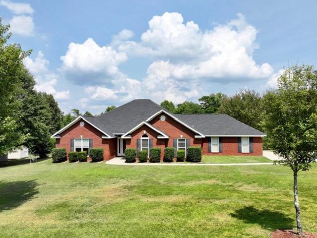 House for sale in Grove Hill, Alabama