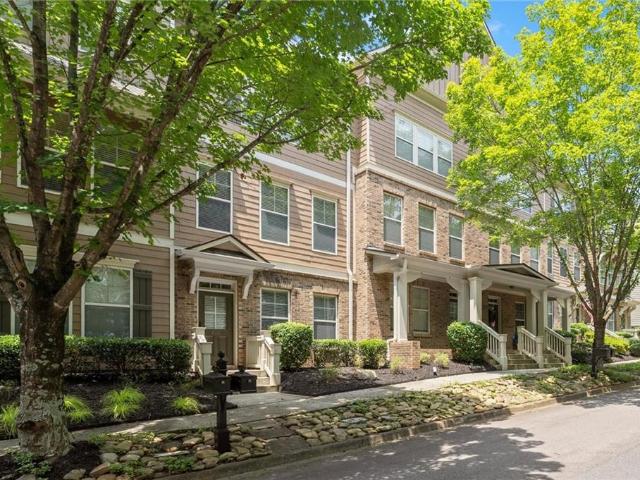 Townhouse for sale in Suwanee, Georgia