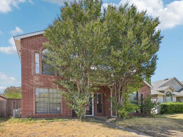 House for sale in Grand Prairie, Tarrant County