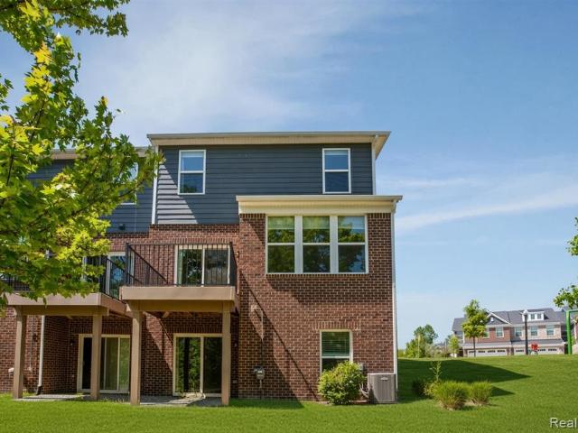 Condo for sale in Novi, Michigan