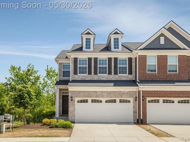 Townhouse for sale in Novi, Michigan