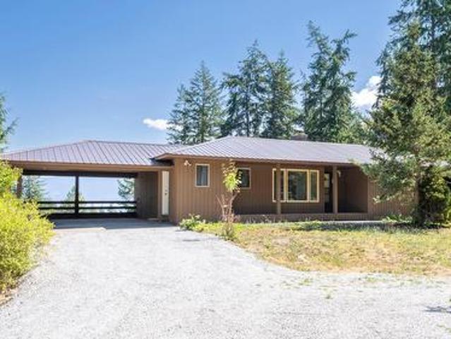 House for sale in Spallumcheen, British Columbia