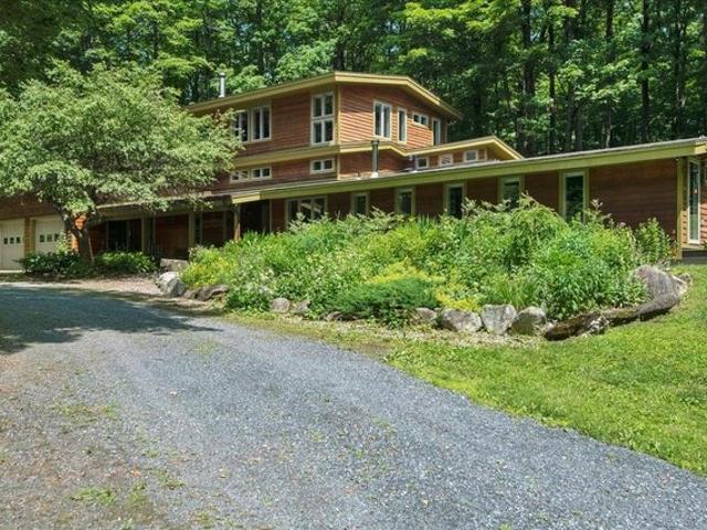 House for sale in Marshfield, Vermont