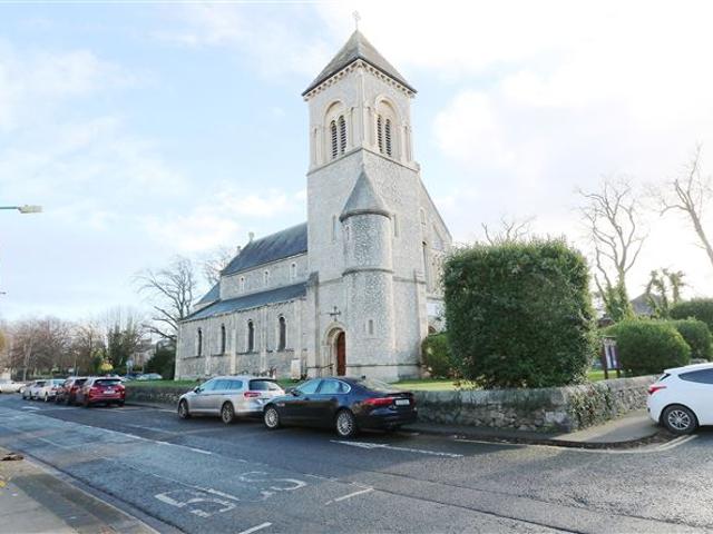 Apartment for sale in Bluebell, North Tipperary