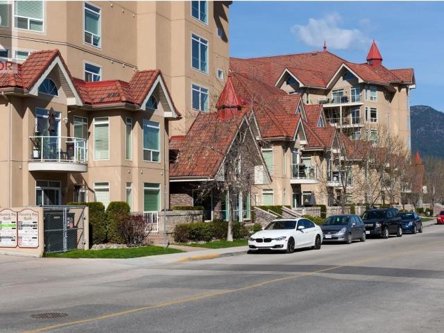 Apartment for sale in Winfield, British Columbia