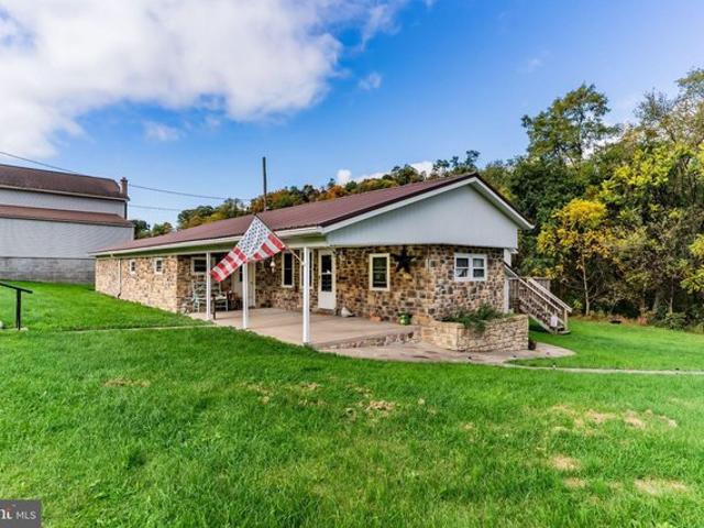 House for sale in Standard Steel, Burnham