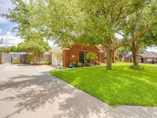House for sale in Johnson, Texas