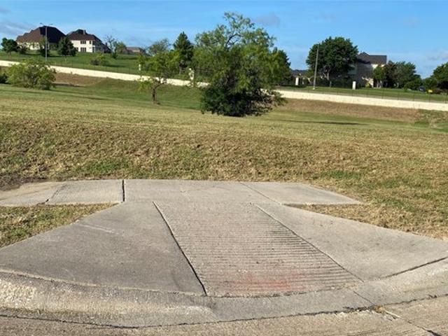 Land for sale in Cedar Hill, Texas