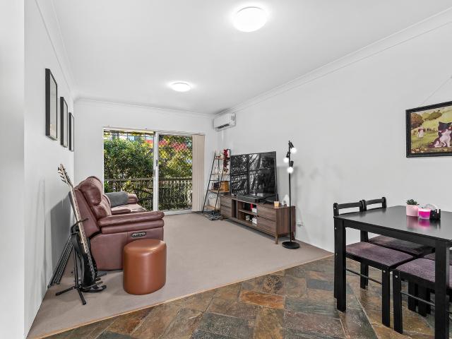 Apartment for rent in Toombul, Queensland