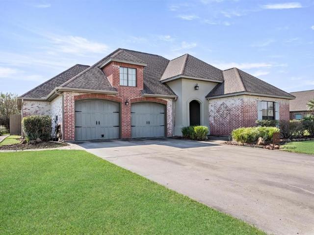 House for sale in Bridge City, Texas