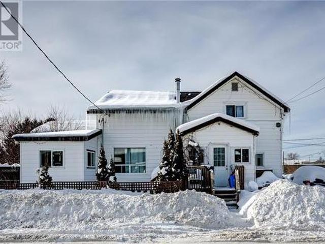 House for sale in Wanup, Ontario