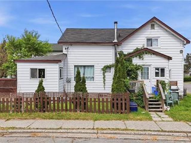 House for sale in Flour Mill, Greater Sudbury