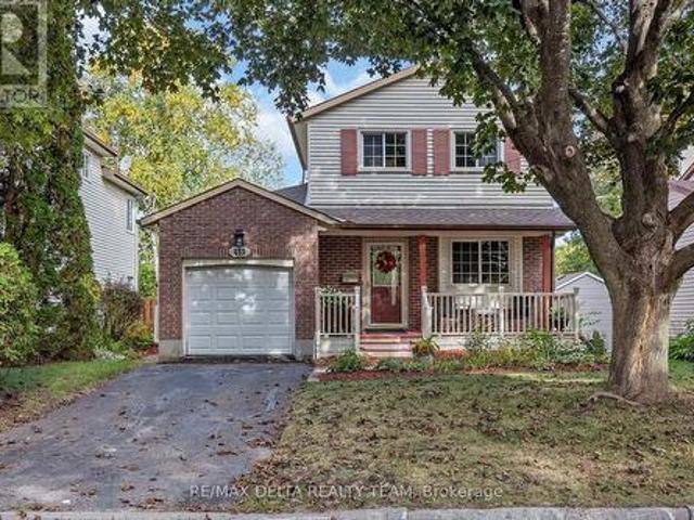 House for sale in Queenswood Heights, Ottawa