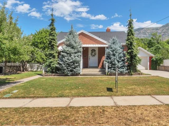 House for sale in Pleasant Grove, Utah