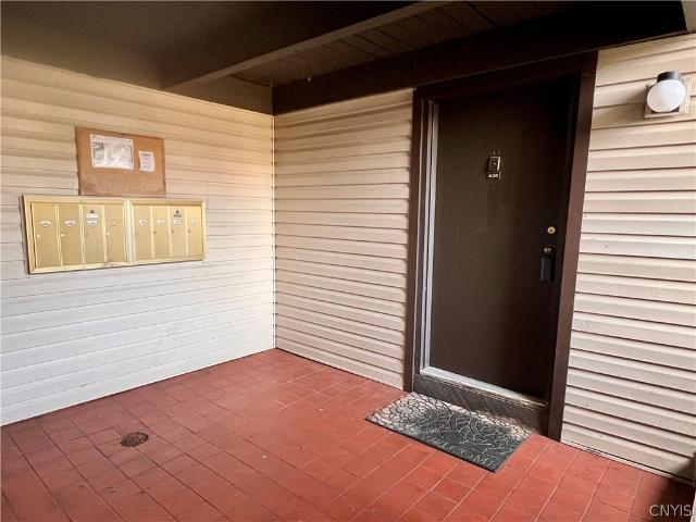 Condo for sale in Village Green, Town of Van Buren