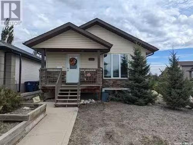 House for sale in Saskatoon, Saskatchewan