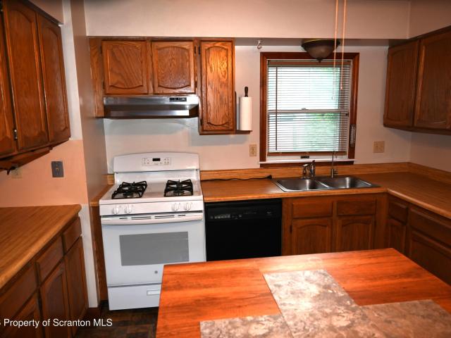 House for sale in Great Bend, Pennsylvania