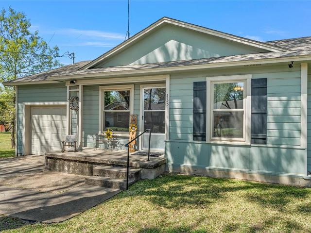 House for sale in Marlin, Texas