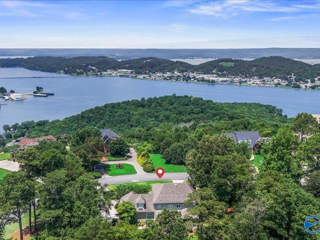 House for sale in Guntersville, Alabama