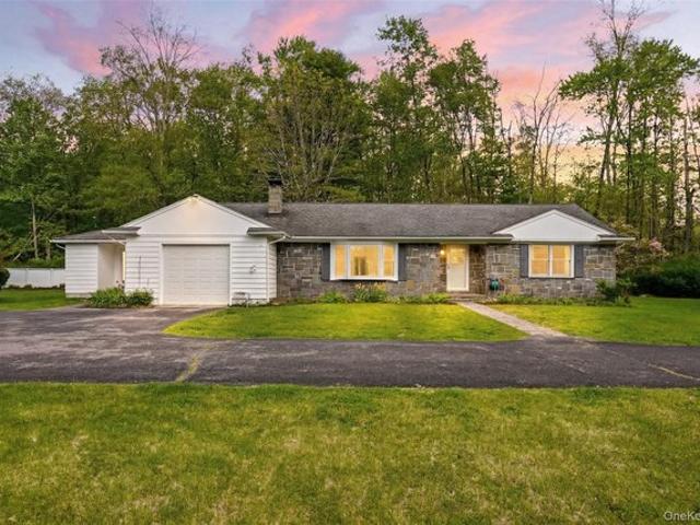 House for sale in Accord, New York