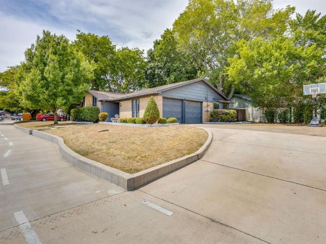 House for sale in Johnson, Texas