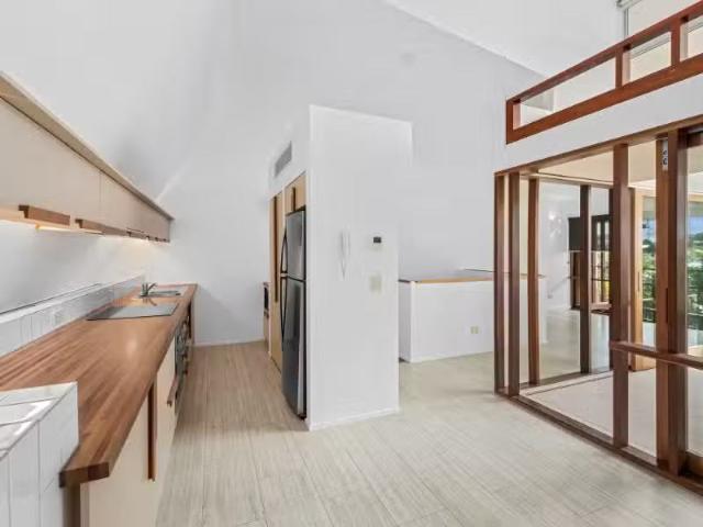 Condo for rent in Toombul, Queensland