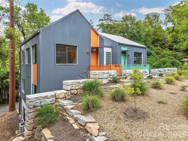 Townhouse for sale in Asheville, North Carolina