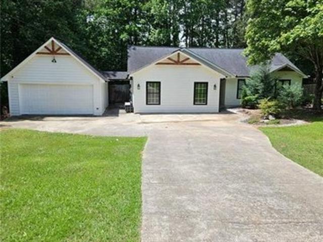 House for sale in Loganville, Georgia