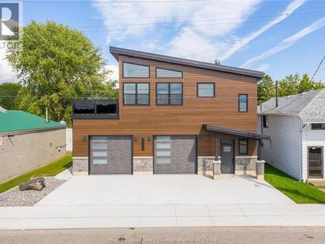 House for sale in St. Clair, Ontario