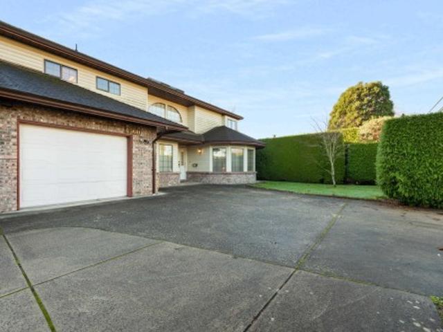 Duplex for sale in Richmond, British Columbia