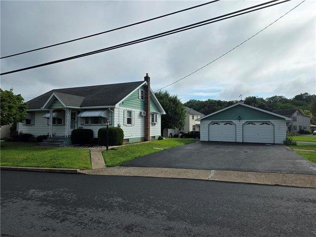 House for sale in Lehigh, Pennsylvania