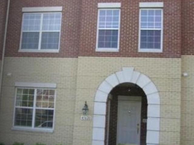 Condo for sale in Virginia
