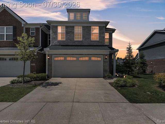 Townhouse for sale in Novi, Michigan