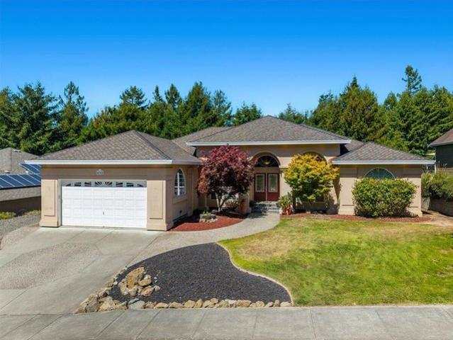House for sale in Humboldt, California