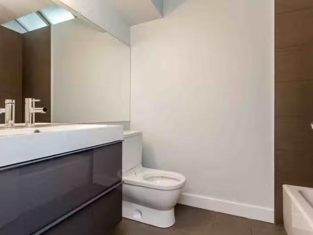 Condo for rent in Vancouver, British Columbia