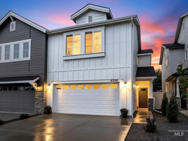Townhouse for sale in Meridian, Idaho