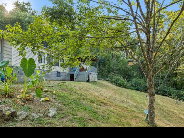 House for sale in Hollywood, Culleoka
