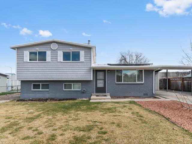 House for sale in West Valley City, Utah