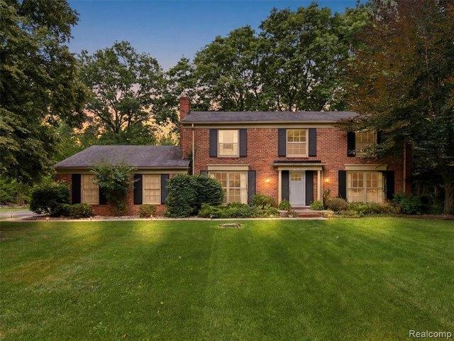 House for sale in West Bloomfield, Michigan