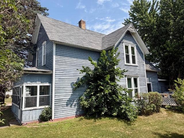 House for sale in Harris, Minnesota