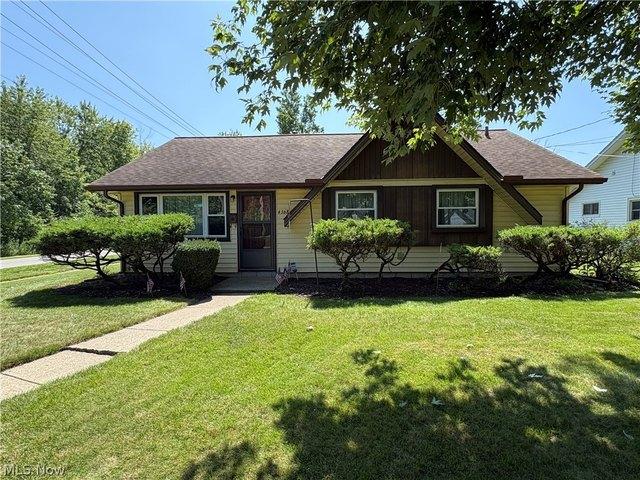 House for sale in Sheffield Lake, Ohio