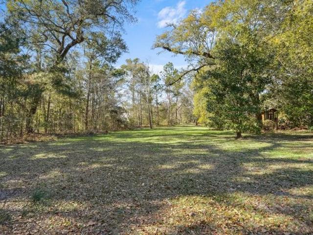 Land for sale in Mandeville, Louisiana